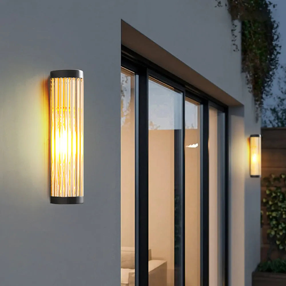 Semi-Cylindrical Metal and Glass Outdoor Wall Light, Black – view 6