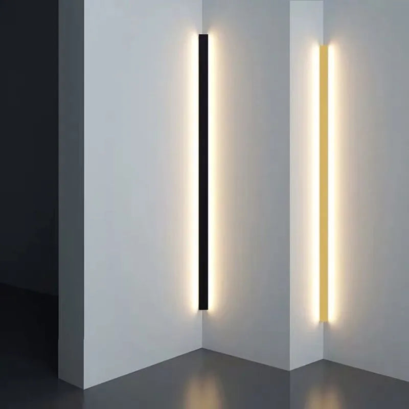 Linear Metal and Acrylic Wall Light